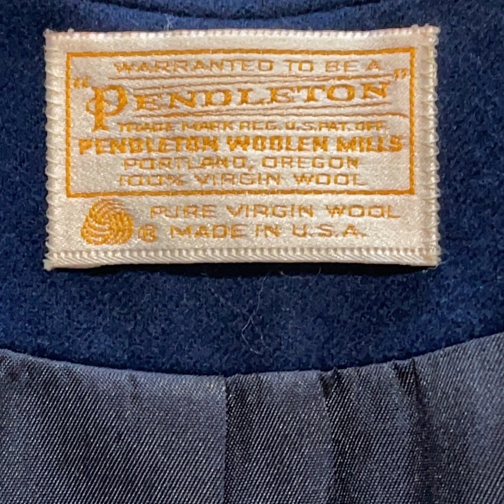 Pendleton Navy Blue Virgin Wool Blazer - Euc - image 4